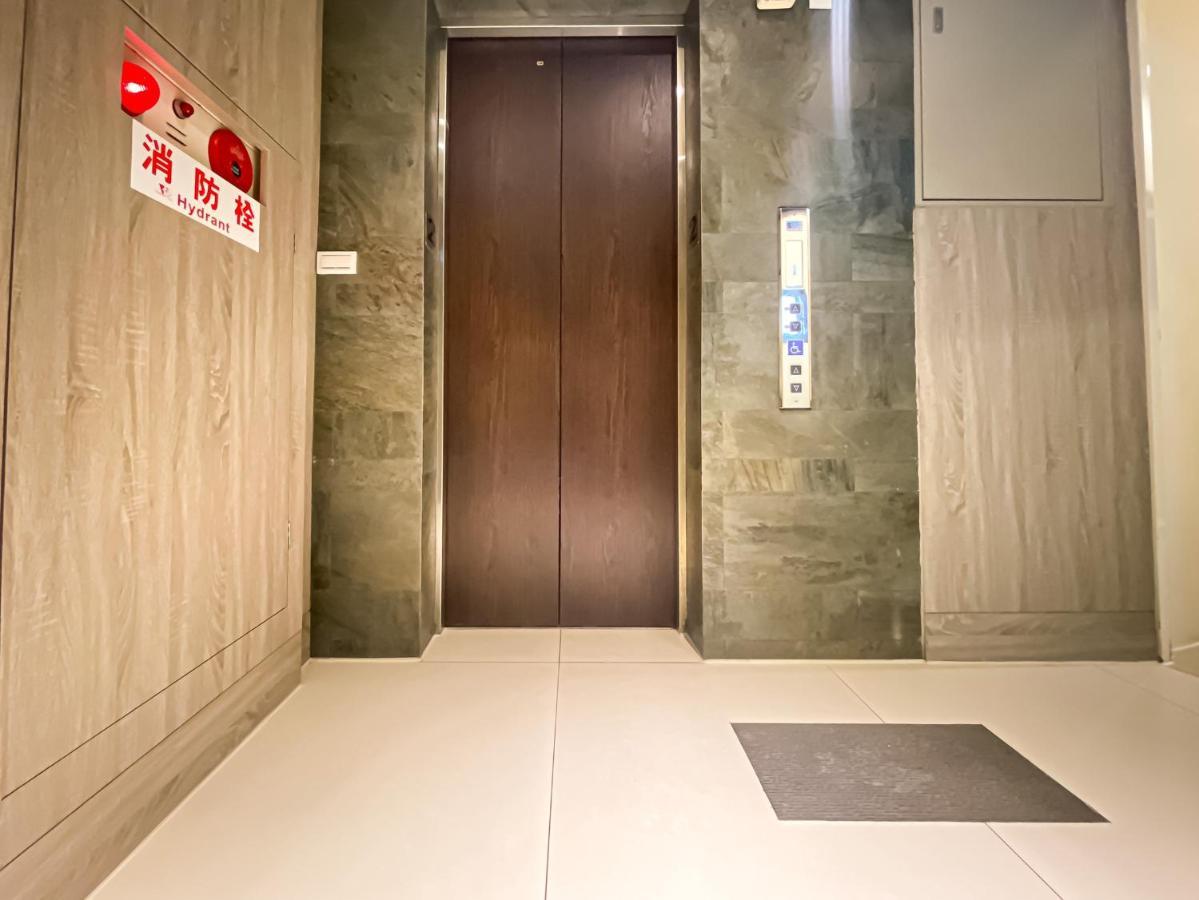 Adagio Hostel Taichung Eksteriør billede
